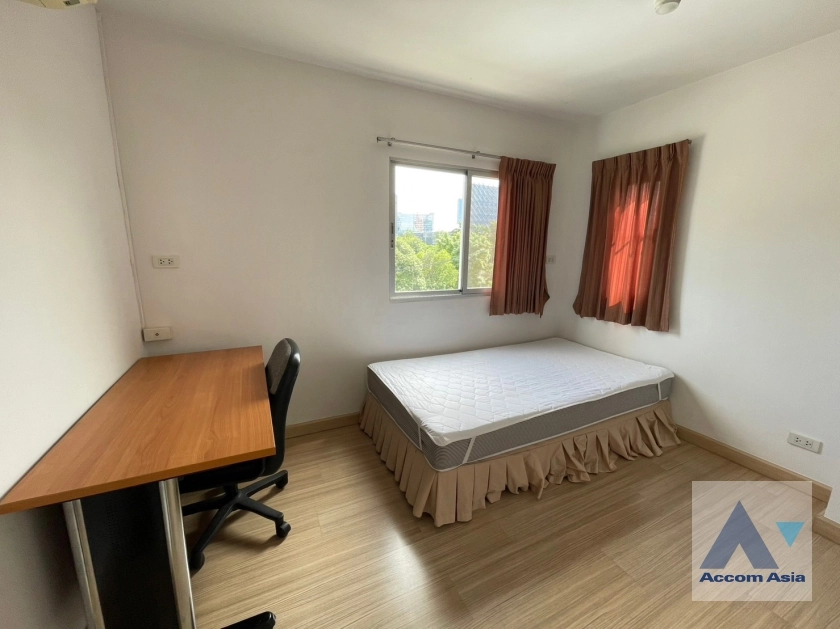 10  3 br Apartment For Rent in Sukhumvit ,Bangkok BTS Asok - MRT Sukhumvit at Private and Peaceful AA36407