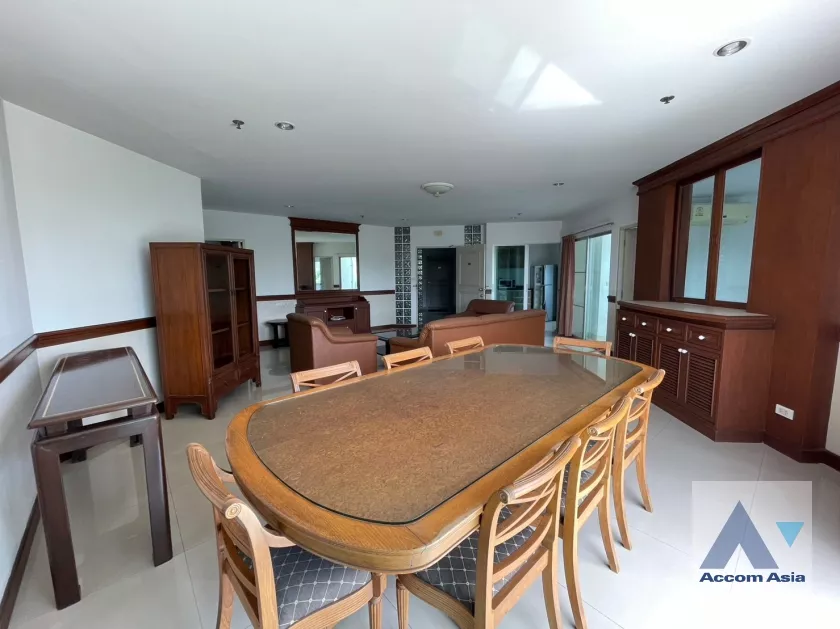 4  3 br Apartment For Rent in Sukhumvit ,Bangkok BTS Asok - MRT Sukhumvit at Private and Peaceful AA36407