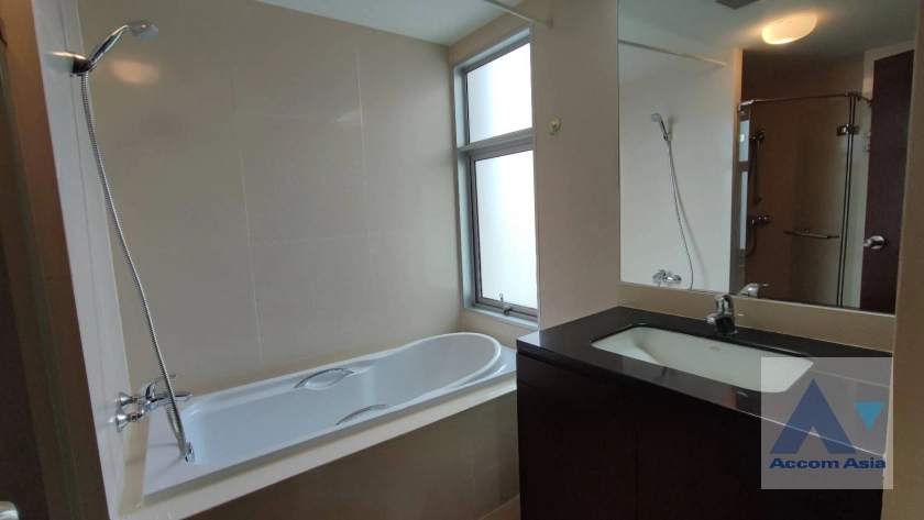 10  3 br Apartment for rent and sale in Sukhumvit ,Bangkok BTS Phrom Phong at Homely atmosphere AA36408