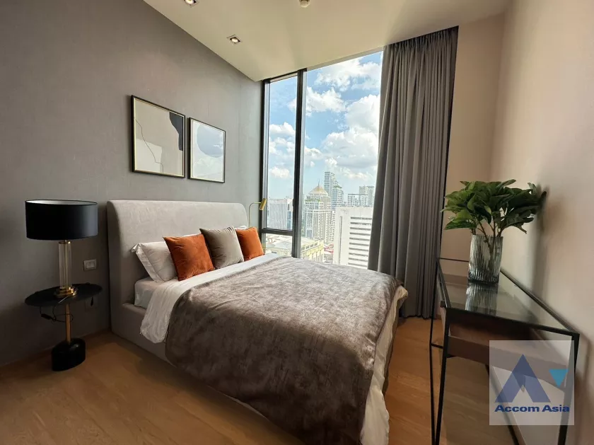 7  2 br Condominium For Rent in Ploenchit ,Bangkok BTS Chitlom at 28 Chidlom AA36410
