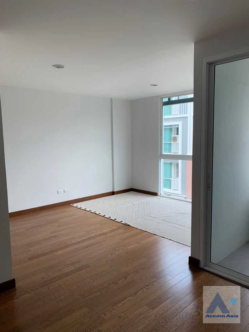 8  3 br Townhouse for rent and sale in Sathorn ,Bangkok BRT Nararam 3 at Cote Maison Rama 3 AA36411