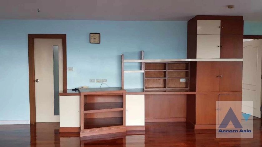 6  2 br Condominium For Sale in Sathorn ,Bangkok  at Modern Home Tower AA36413