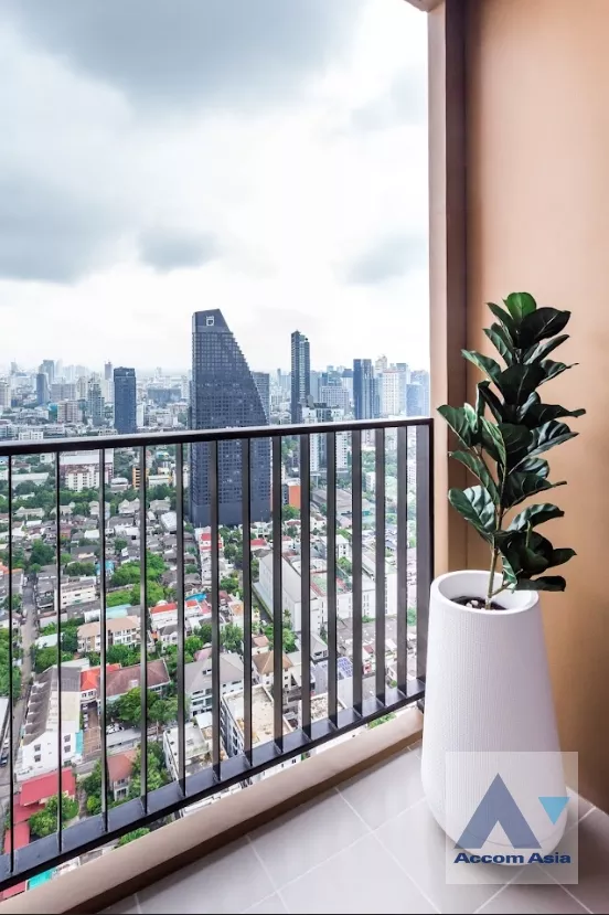 14  2 br Condominium For Rent in Sukhumvit ,Bangkok BTS Thong Lo at OKA HAUS Sukhumvit 36 AA36419