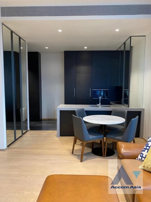  1  2 br Condominium For Rent in Ploenchit ,Bangkok BTS Chitlom at 28 Chidlom AA36425