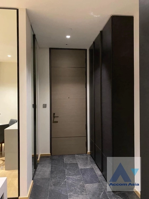 10  2 br Condominium For Rent in Ploenchit ,Bangkok BTS Chitlom at 28 Chidlom AA36425