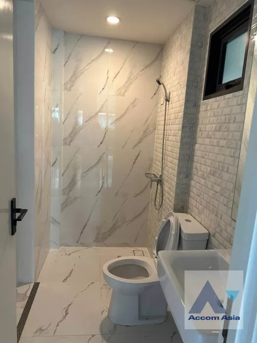 8  6 br House For Sale in Bang Na ,Bangkok BTS Udomsuk at House AA36428