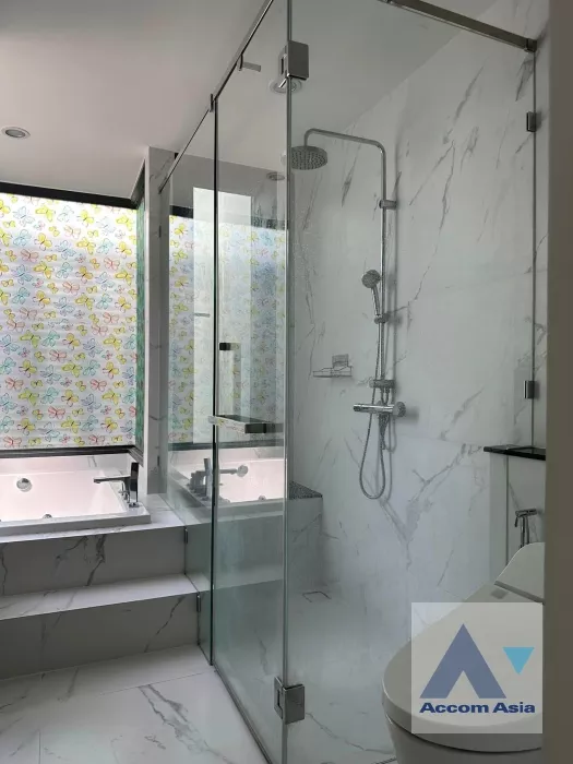 7  6 br House For Sale in Bang Na ,Bangkok BTS Udomsuk at House AA36428