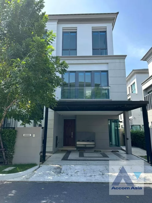 unit 6 Bedrooms  House For Sale in Bang Na, Bangkok  near BTS Udomsuk (AA36428)