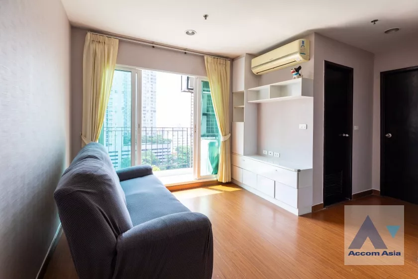  2 Bedrooms  Condominium For Sale in Sukhumvit, Bangkok  near BTS On Nut (AA36429)