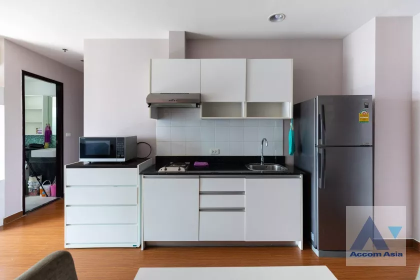 unit 2 Bedrooms  Condominium For Sale in Sukhumvit, Bangkok  near BTS On Nut (AA36429)