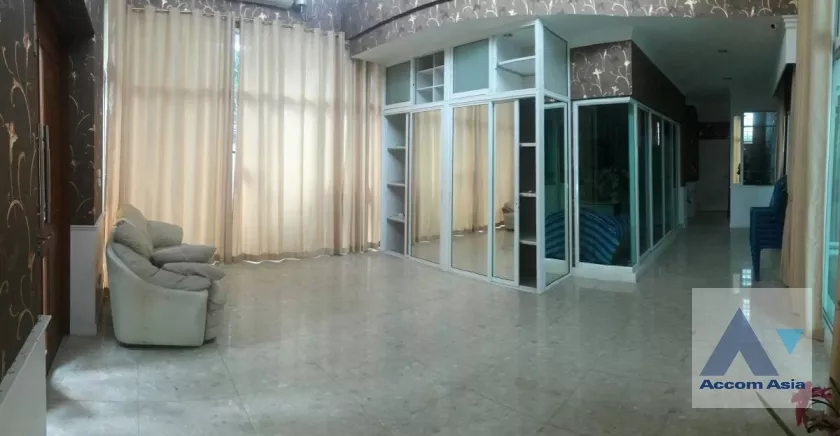  1  5 br House for rent and sale in Latkrabang ,Bangkok ARL Ban Thap Chang at Grand Bangkok Boulevard Rama 9 Srinagarindra AA36435