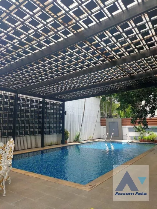  2  5 br House for rent and sale in Latkrabang ,Bangkok ARL Ban Thap Chang at Grand Bangkok Boulevard Rama 9 Srinagarindra AA36435