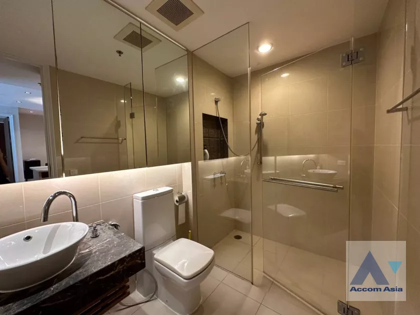 12  2 br Condominium for rent and sale in Silom ,Bangkok BTS Sala Daeng - MRT Silom at The Legend Saladaeng AA36440