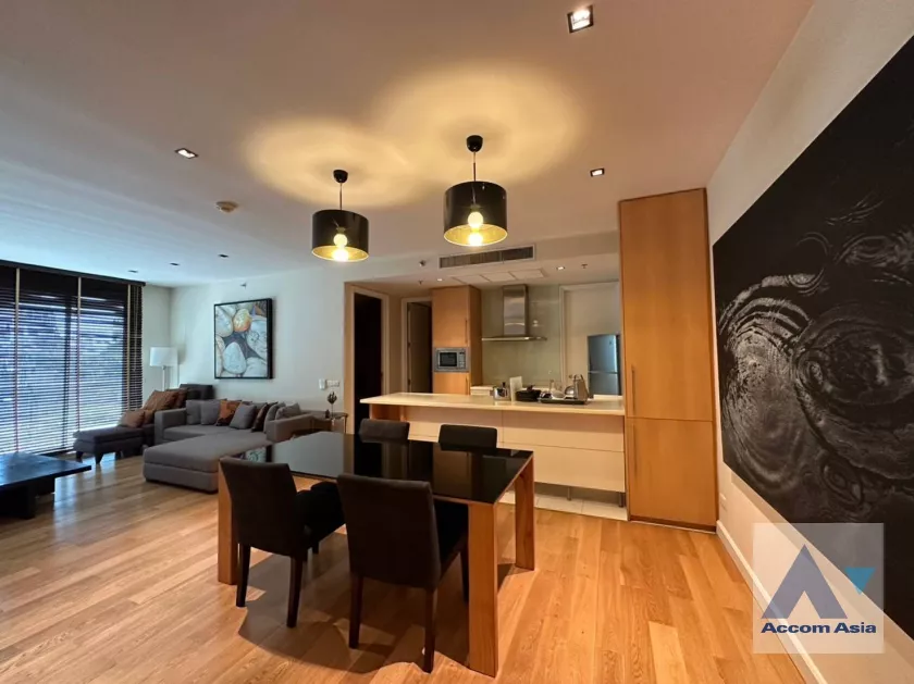  1  2 br Condominium for rent and sale in Silom ,Bangkok BTS Sala Daeng - MRT Silom at The Legend Saladaeng AA36440