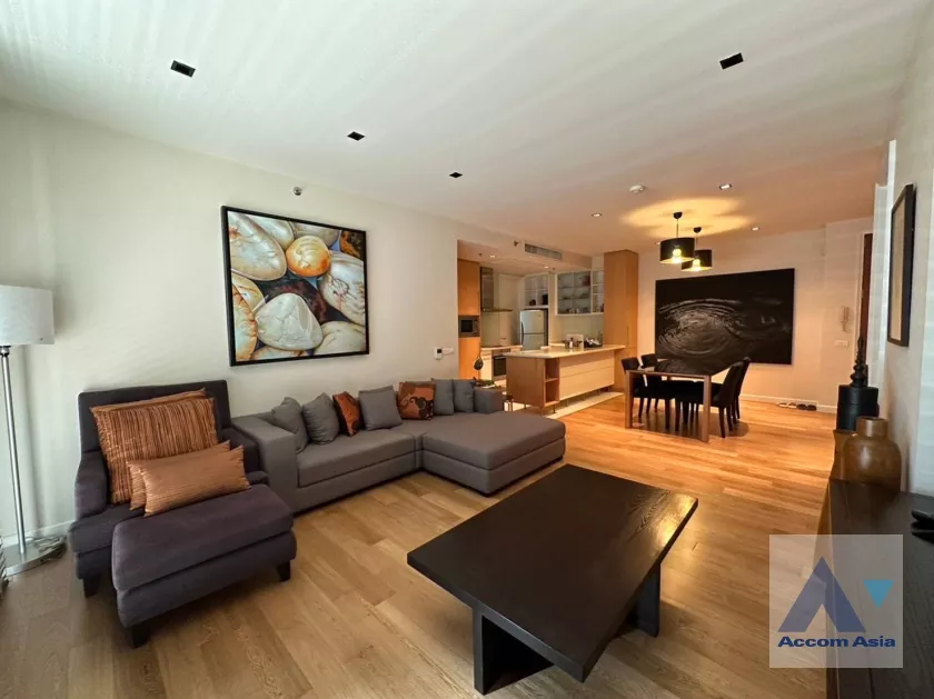  1  2 br Condominium for rent and sale in Silom ,Bangkok BTS Sala Daeng - MRT Silom at The Legend Saladaeng AA36440