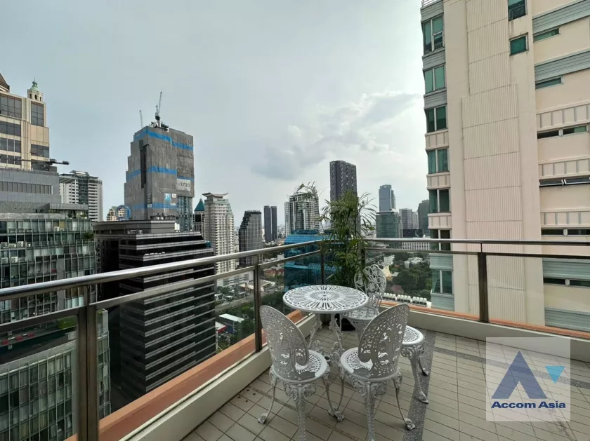 13  3 br Apartment For Rent in Silom ,Bangkok BTS Sala Daeng - MRT Silom at Suite For Family AA36441