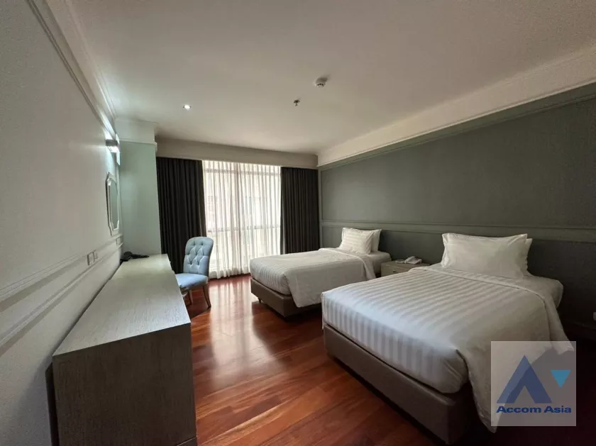 9  3 br Apartment For Rent in Silom ,Bangkok BTS Sala Daeng - MRT Silom at Suite For Family AA36441