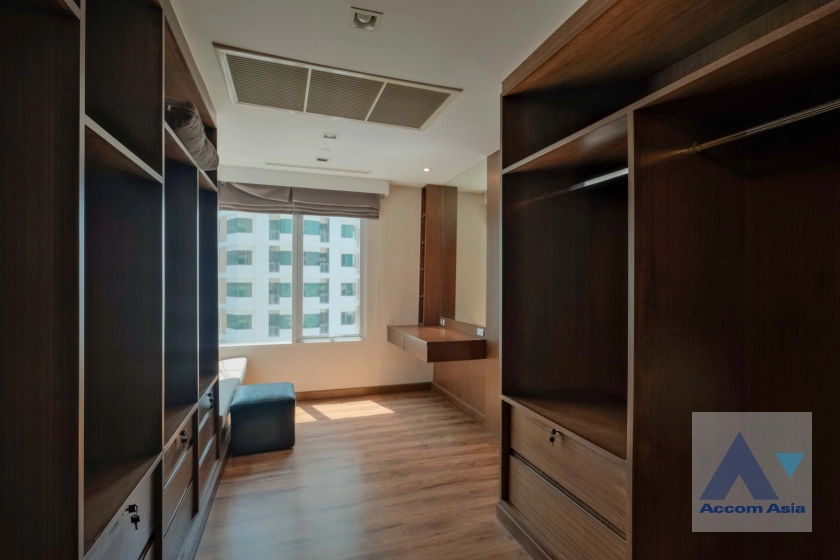 16  4 br Condominium For Rent in Sukhumvit ,Bangkok BTS Phrom Phong at Ideal 24 AA36449