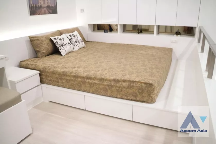 9  1 br Condominium For Rent in Sathorn ,Bangkok BTS Chong Nonsi at Knightsbridge Prime Sathorn Condominium AA36451