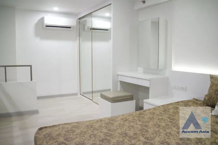 11  1 br Condominium For Rent in Sathorn ,Bangkok BTS Chong Nonsi at Knightsbridge Prime Sathorn Condominium AA36451