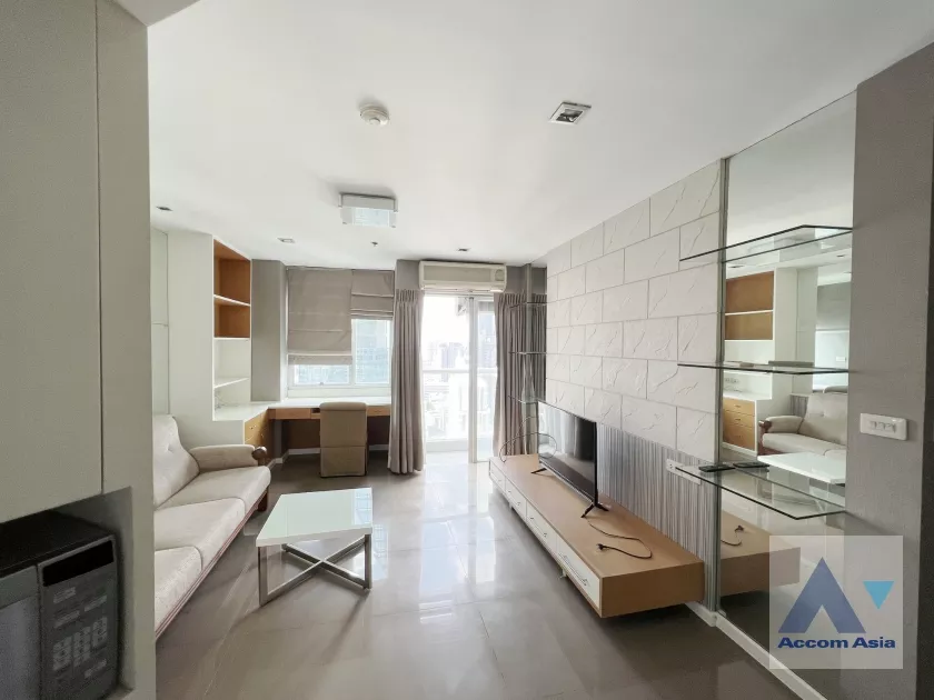  1  1 br Condominium For Sale in Silom ,Bangkok BTS Chong Nonsi at Silom Suite AA36455