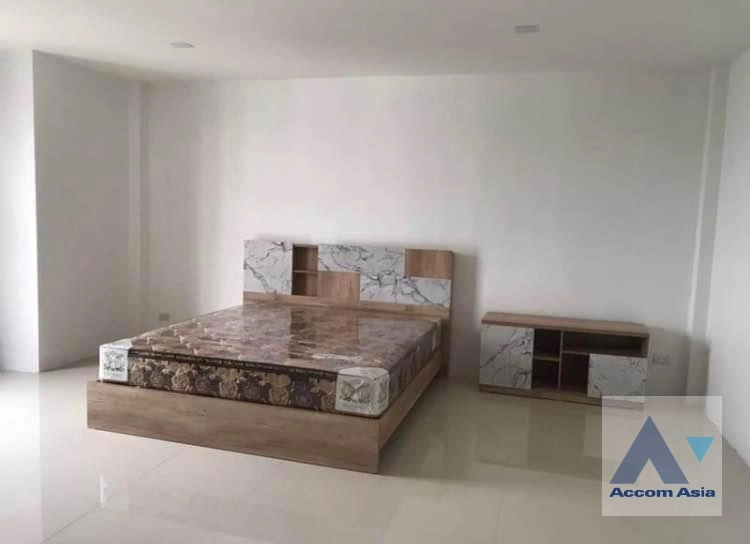 5  5 br Townhouse For Rent in Sukhumvit ,Bangkok BTS Thong Lo at Thonglo Classic Home AA36471