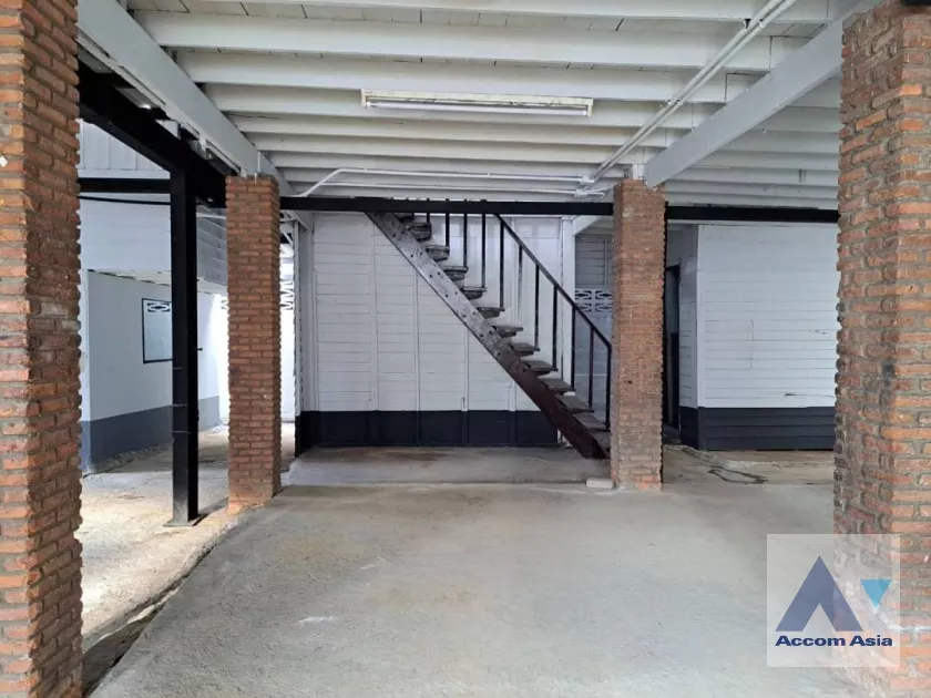 16  House for rent and sale in Sukhumvit ,Bangkok BTS Ekkamai AA36473