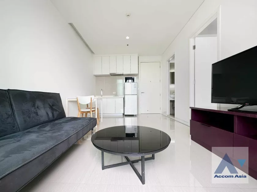 unitTC Green Condominium