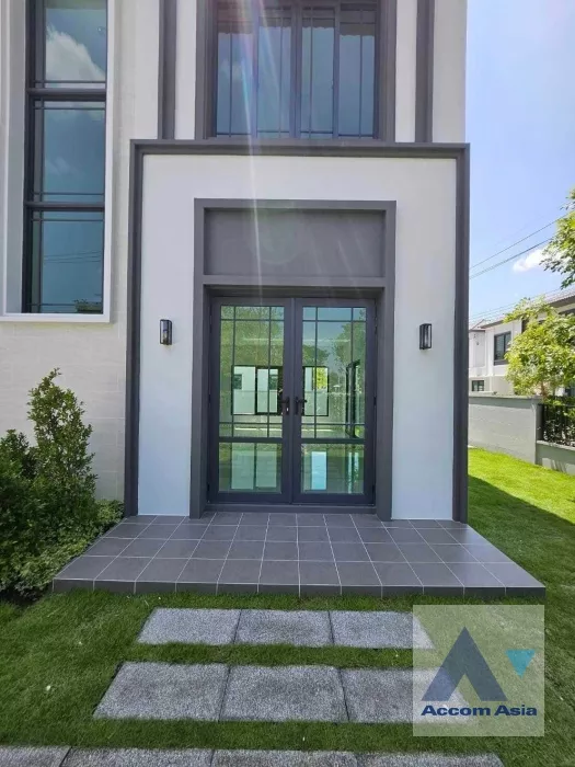 unit 3 Bedrooms  House For Sale in Samutprakan, Samutprakan  (AA36484)