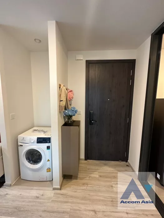  1  2 br Condominium For Rent in Ratchadaphisek ,Bangkok MRT Sutthisan at XT Huaikhwang  AA36486