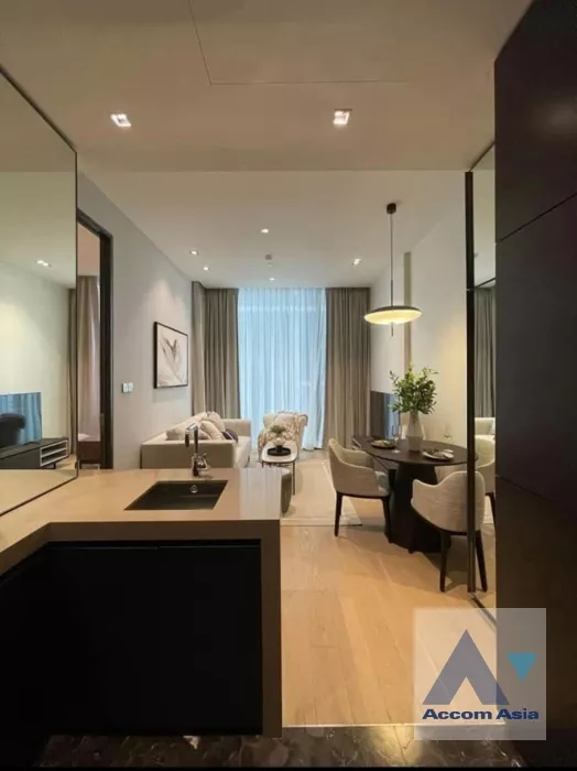  1  1 br Condominium For Rent in Ploenchit ,Bangkok BTS Chitlom at 28 Chidlom AA36489