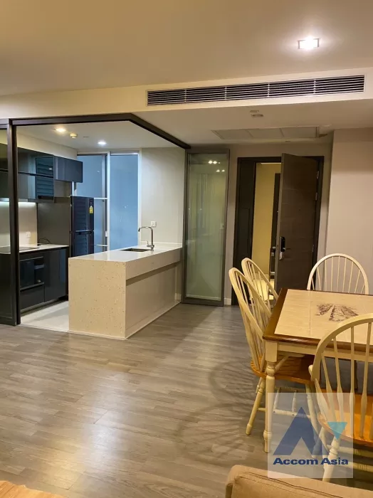 4  2 br Condominium For Sale in Silom ,Bangkok BTS Surasak at The Room Sathorn Pan Road AA36490