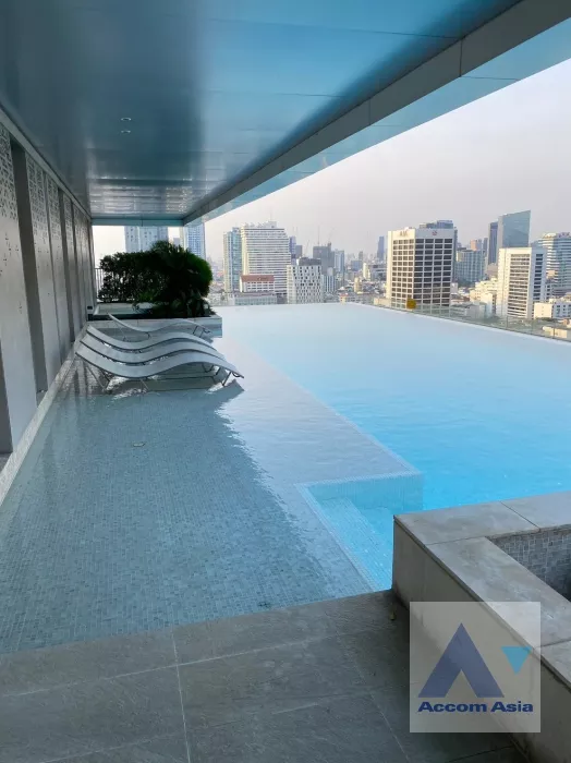 14  2 br Condominium For Sale in Silom ,Bangkok BTS Surasak at The Room Sathorn Pan Road AA36490