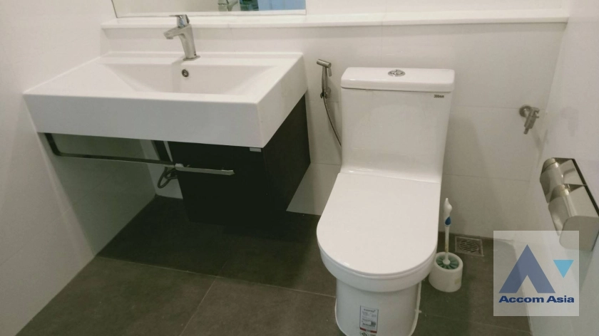 7  2 br Condominium for rent and sale in Ploenchit ,Bangkok BTS Ploenchit at Baan Ploenchit AA36506