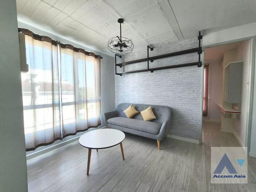 C Style Condo Condominium  2 Bedroom for Sale MRT Sutthisan in Ratchadapisek Bangkok