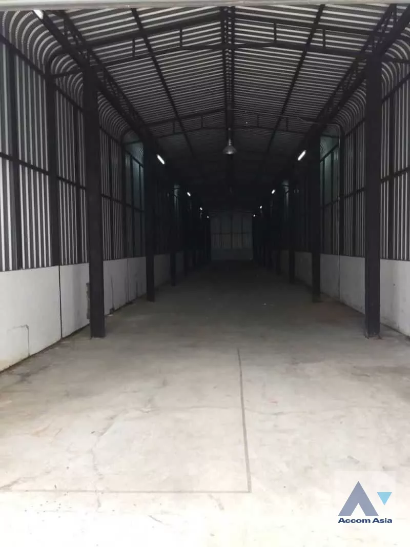 11  Building for rent and sale in Phaholyothin ,Bangkok MRT Sutthisan AA36513