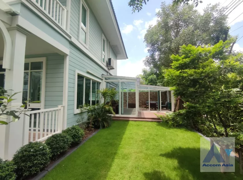 unit 4 Bedrooms  House For Rent & Sale in Phaholyothin, Bangkok  (AA36514)