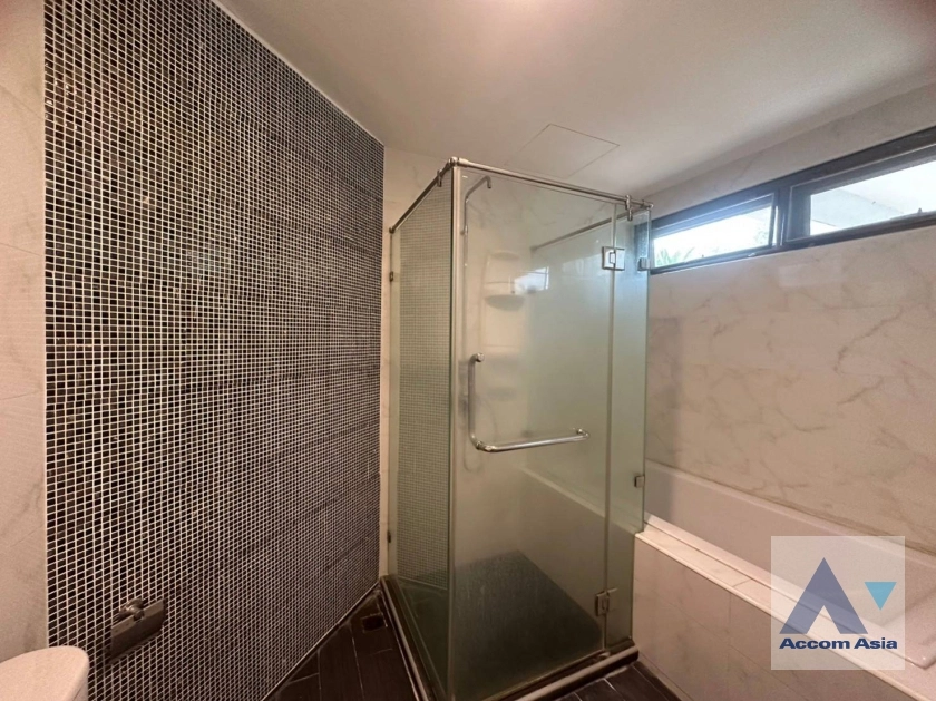 12  3 br Apartment For Rent in Sukhumvit ,Bangkok BTS Phrom Phong at Family Size Residence Starting at 280 Sqm AA36515