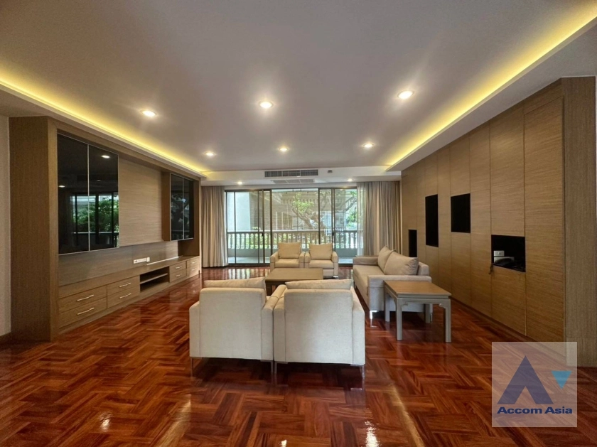  Family Size Residence Starting at 280 Sqm Apartment  3 Bedroom for Rent BTS Phrom Phong in Sukhumvit Bangkok