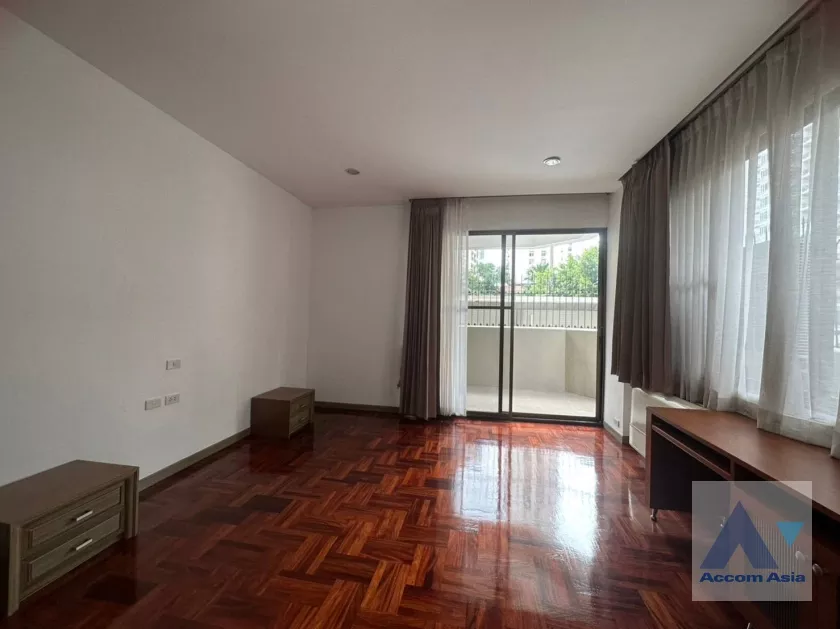 10  3 br Apartment For Rent in Sukhumvit ,Bangkok BTS Phrom Phong at Family Size Desirable AA36515
