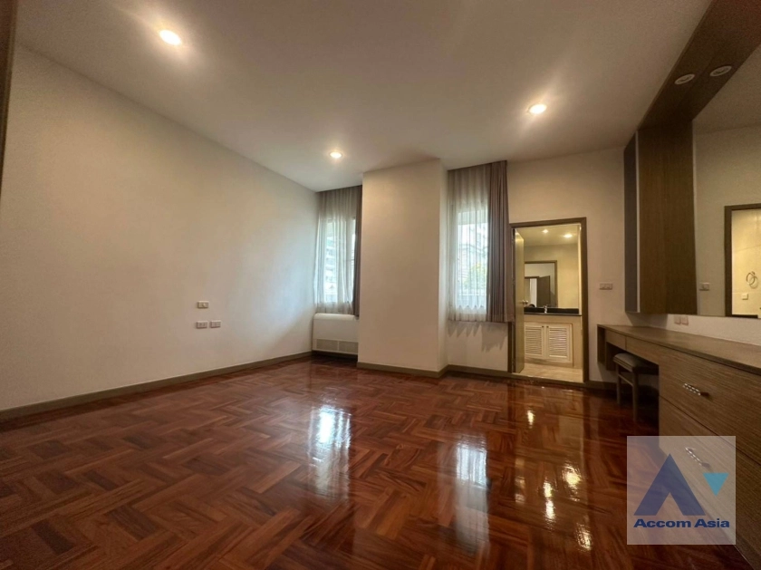 9  3 br Apartment For Rent in Sukhumvit ,Bangkok BTS Phrom Phong at Family Size Residence Starting at 280 Sqm AA36515