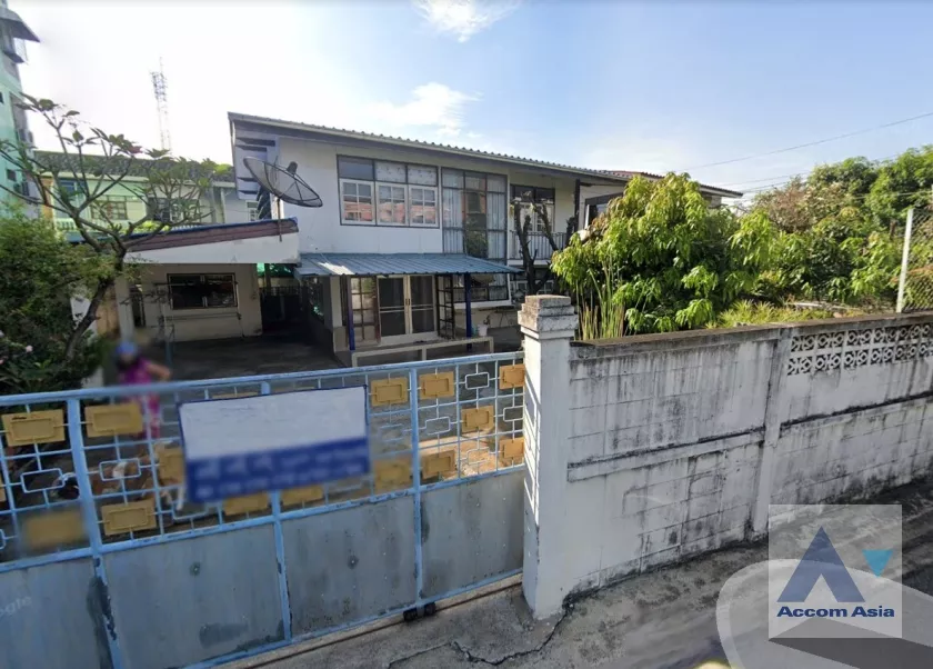  2  Land For Sale in Sukhumvit ,Bangkok BTS Bang Chak AA36526