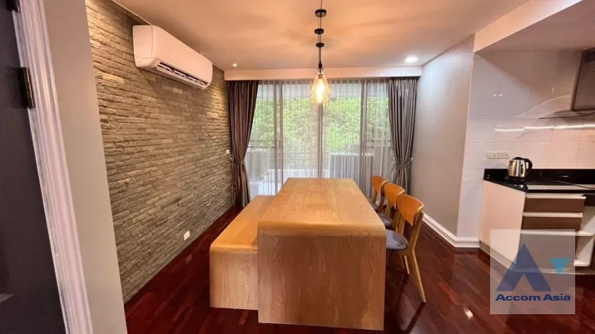 5  2 br Condominium For Rent in Sathorn ,Bangkok MRT Khlong Toei at Yen Akard Garden AA36528