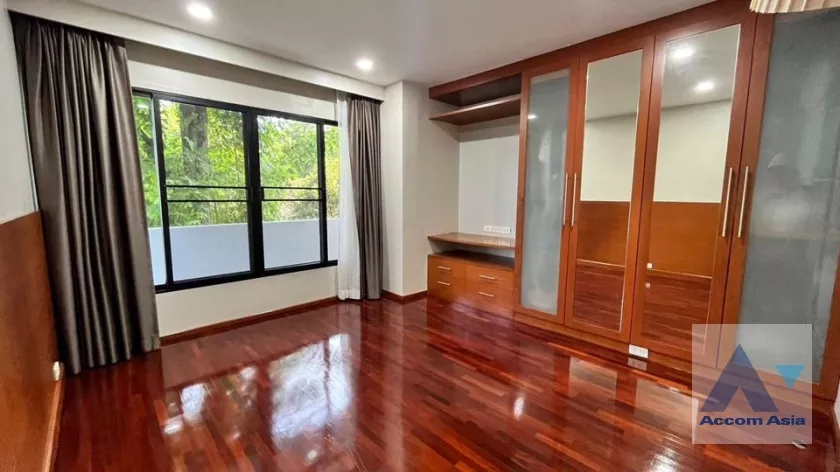 10  2 br Condominium For Rent in Sathorn ,Bangkok MRT Khlong Toei at Yen Akard Garden AA36528
