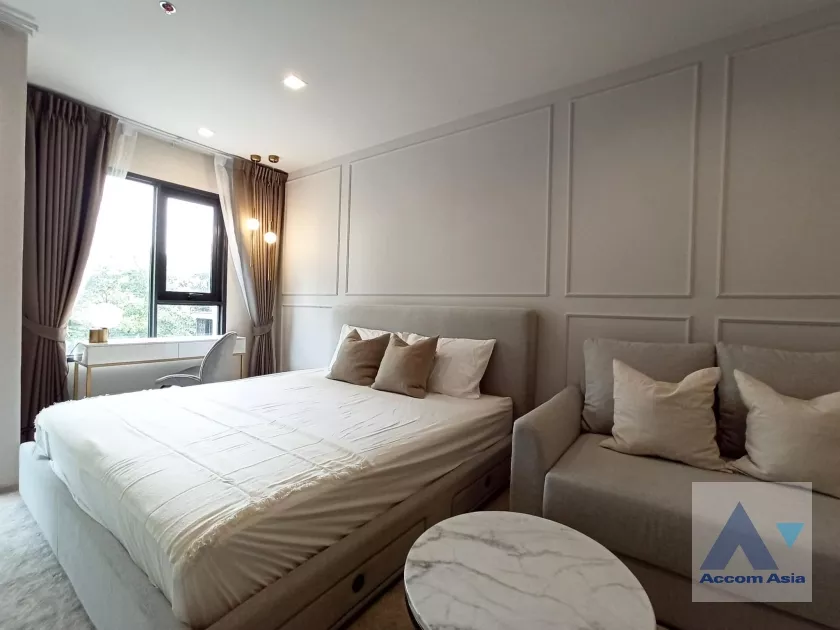  1  Condominium For Rent in Ploenchit ,Bangkok BTS Ploenchit at Life One Wireless AA36535