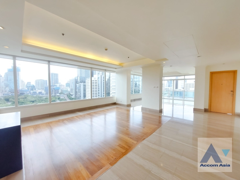  Baan Ratchadamri Condominium  4 Bedroom for Rent BTS Ratchadamri in Ploenchit Bangkok