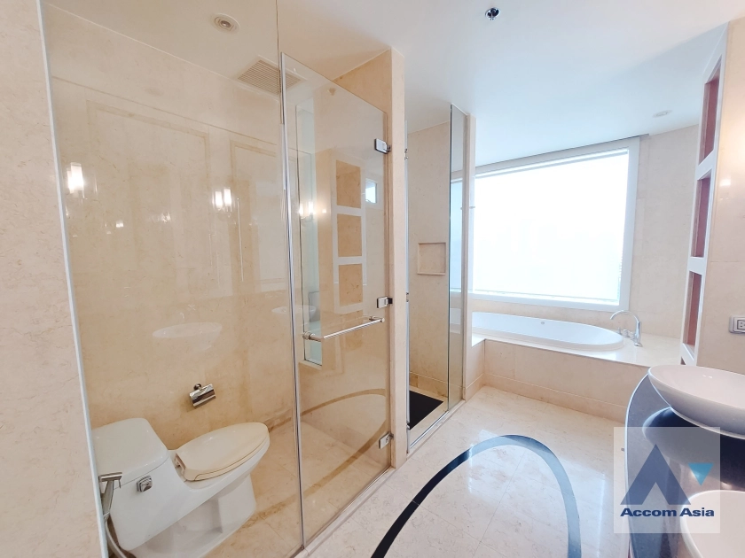 7  4 br Condominium For Rent in Ploenchit ,Bangkok BTS Ratchadamri at Baan Ratchadamri AA36540