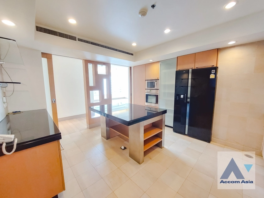 14  4 br Condominium For Rent in Ploenchit ,Bangkok BTS Ratchadamri at Baan Ratchadamri AA36540