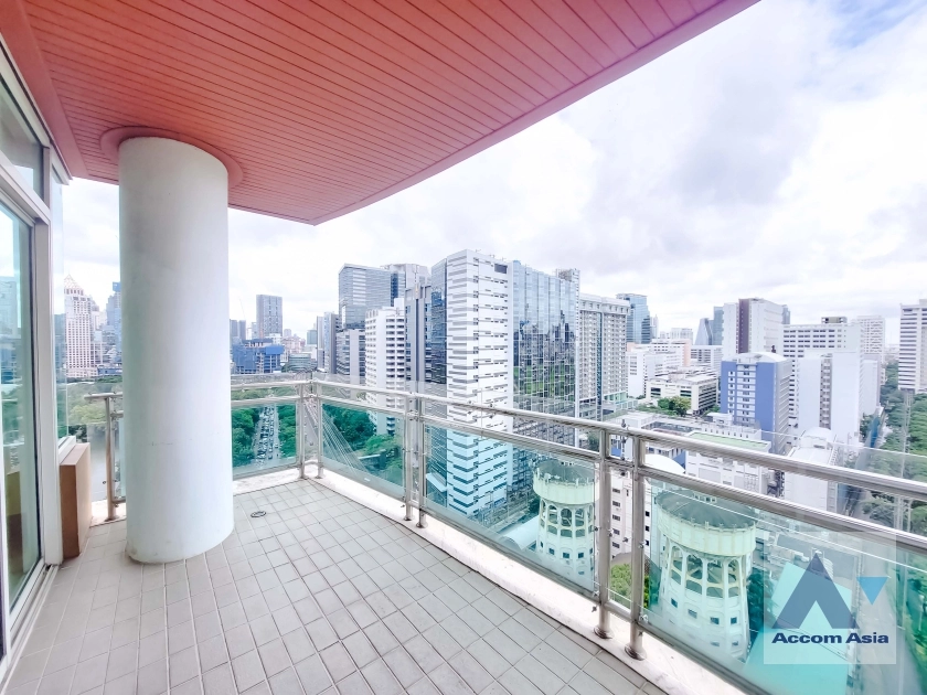23  4 br Condominium For Rent in Ploenchit ,Bangkok BTS Ratchadamri at Baan Ratchadamri AA36540