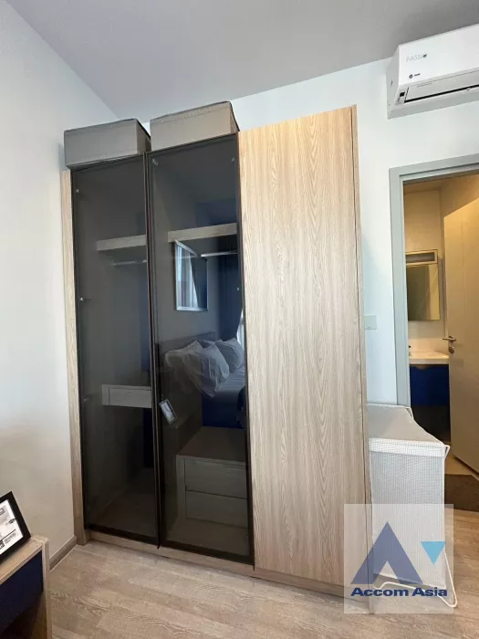 7  1 br Condominium For Rent in Ratchadaphisek ,Bangkok MRT Sutthisan at XT Huaikhwang  AA36541